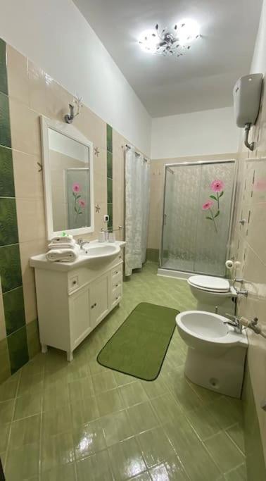 Casa Francy E Carmen Appartement